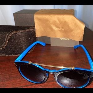 Unisex Tom Ford sunglasses